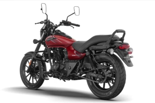 2026 Bajaj Avenger 220 Street cruiser motorcycle launched in India