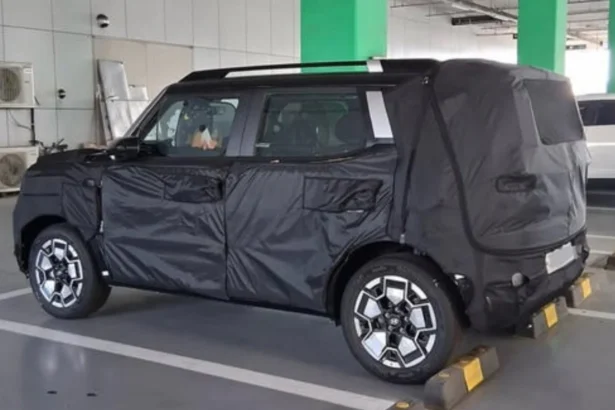 Hyundai compact electric SUV prototype spotted testing ahead of India launch