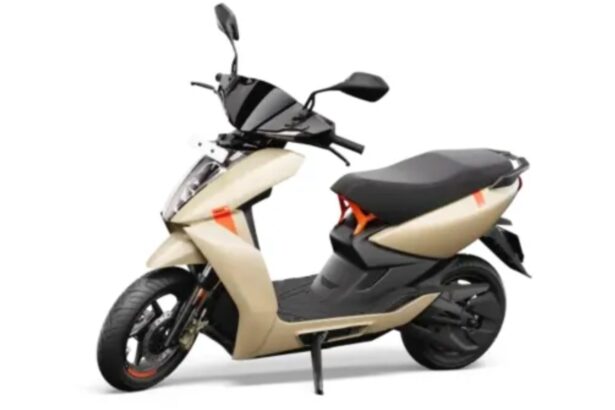 Honda Activa scooter leading India's best-selling scooter sales chart in June 2026