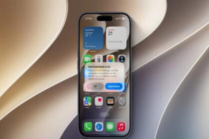 Apple iPhone displaying iOS 27 with iCloud Photos, Shared Albums and Apple Intelligence features.
