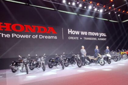 Honda showcases its new range of motorcycles and scooters, including electric and flex-fuel models, at the HMSI 2026 event.