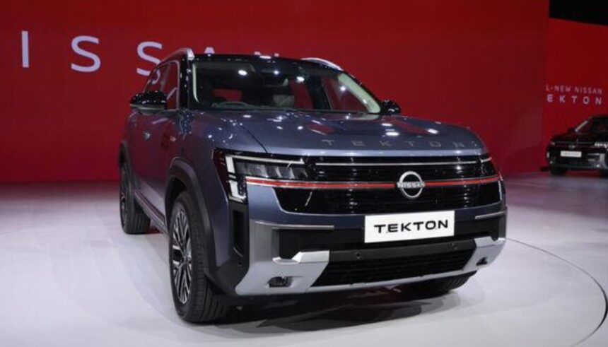 Nissan Tekton base variant showcasing LED headlamps, signature styling, and premium SUV design.
