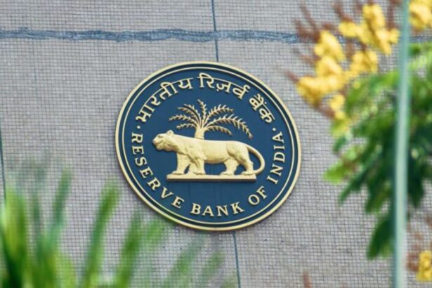 RBI manages surplus liquidity in India's banking system through VRRR auctions and currency swaps